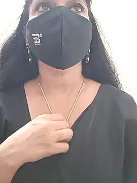 shivani27 online show from 11/29/25, 05:05