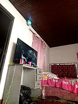 translatina777 online show from 04/24/26, 02:52