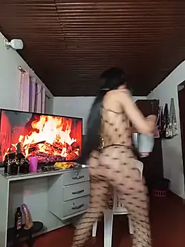 translatina777 online show from 06/24/26, 01:15