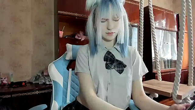 Snapshot of kioshi_kiss chatting on 11/17/25, 11:05 kioshi kiss online show from 11/17/25, 11:05