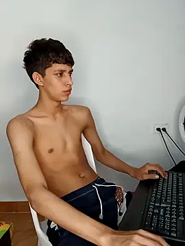 Allnei online show from 11/08/25, 06:18