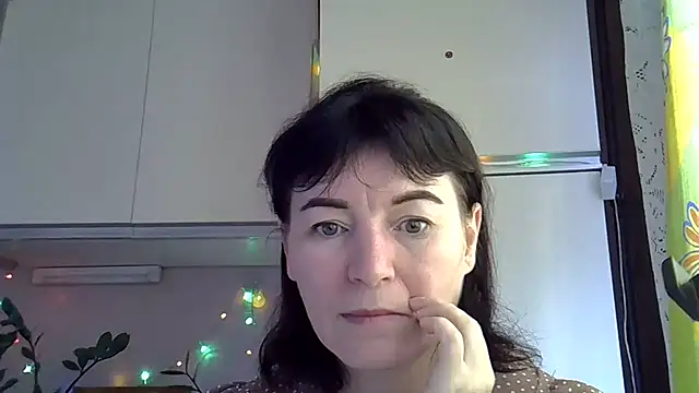 Krystal 82 online show from 09/24/25, 06:06