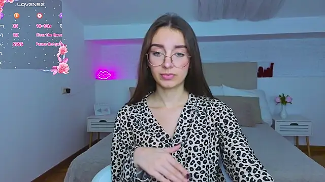 Real cutie1 online show from 09/26/25, 09:52