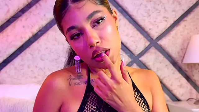 ZafiraRose online show from 10/09/25, 04:05