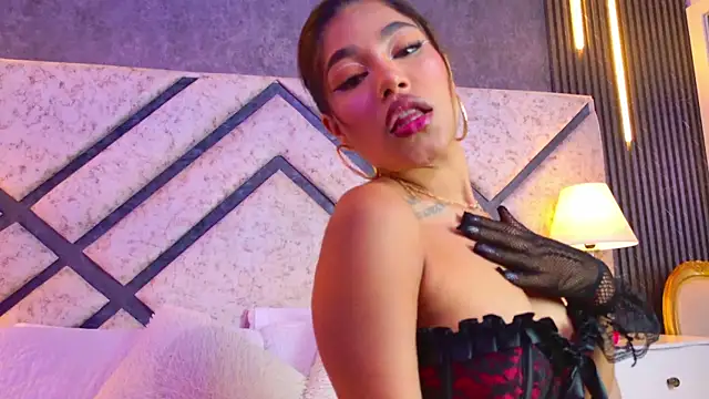 ZafiraRose online show from 10/10/25, 03:44