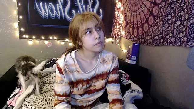 Snapshot of London_Ray chatting on 06/19/26, 12:48 London Ray online show from 06/19/26, 12:48