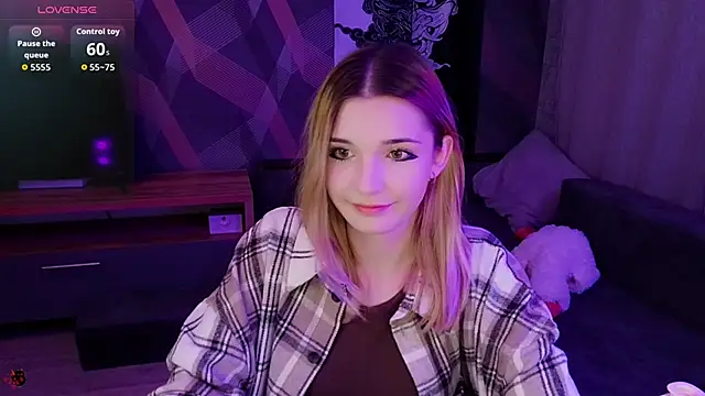 Sandy Belle online show from 10/07/25, 10:40