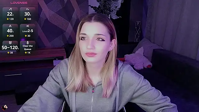 Sandy Belle online show from 10/29/25, 06:31