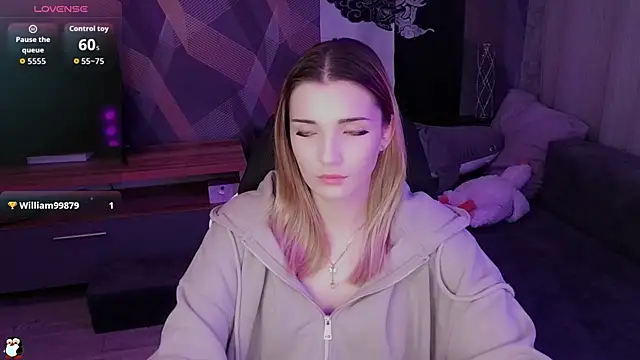 Sandy Belle online show from 11/15/25, 08:38