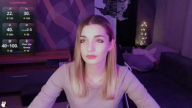 Sandy Belle online show from 11/28/25, 10:45