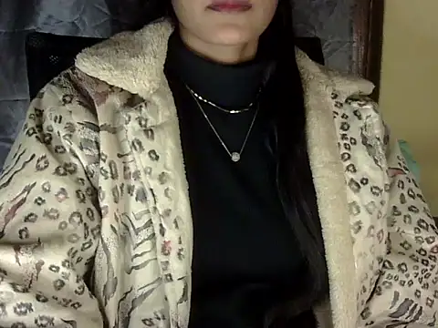 zara Khan0 online show from 12/16/25, 04:34