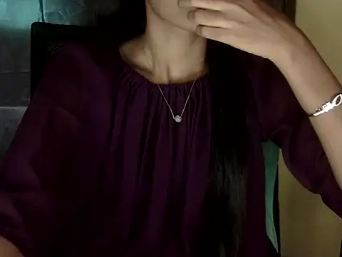 zara Khan0 online show from 12/18/25, 05:02