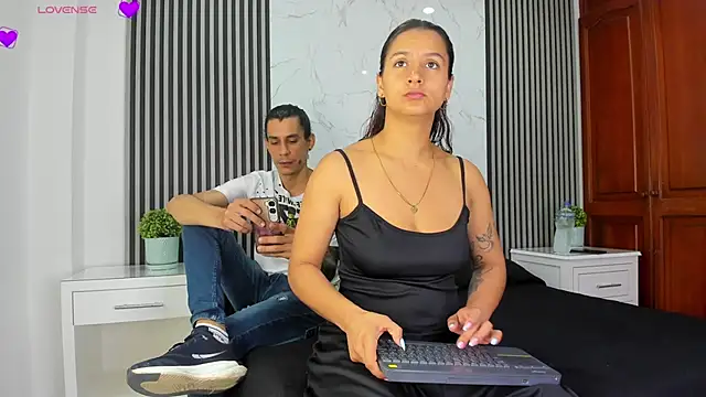 JackAndRosse  online show from 03/12/26, 01:06