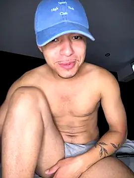 Mlkrrp online show from 10/04/25, 01:03