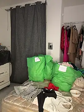 Nia Desire online show from 01/13/26, 06:18