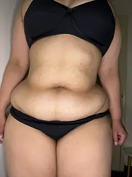 Snapshot of prernaa_love chatting on 02/10/26, 04:33 prernaa love online show from 02/10/26, 04:33