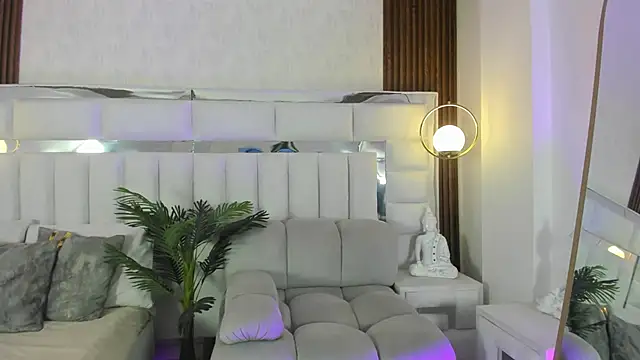 im kasumi online show from 12/18/25, 01:06