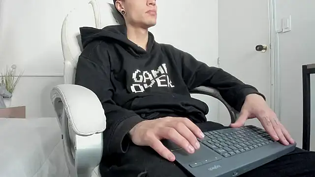 dark sun302 online show from 09/14/25, 08:52