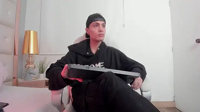 dark sun302 online show from 11/22/25, 10:20