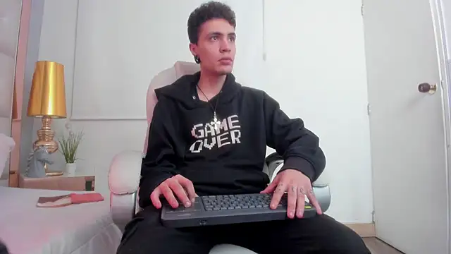 dark sun302 online show from 11/28/25, 10:34