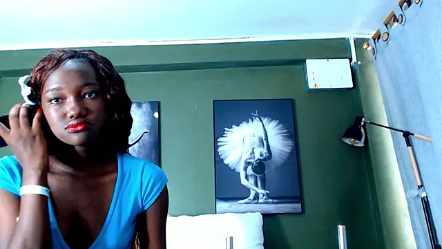 Evaa 18 online show from 09/24/25, 05:38