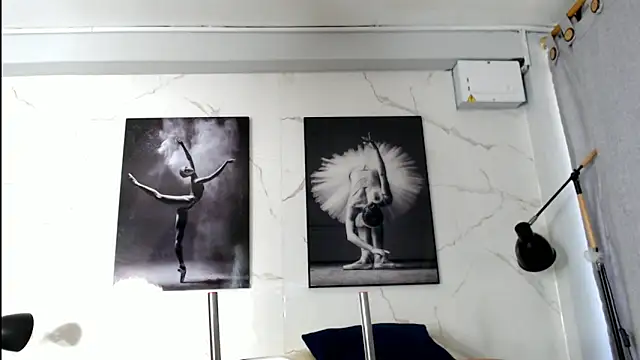 Evaa 18 online show from 11/26/25, 05:58