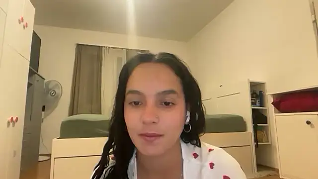 Maia Park online show from 05/01/26, 10:14