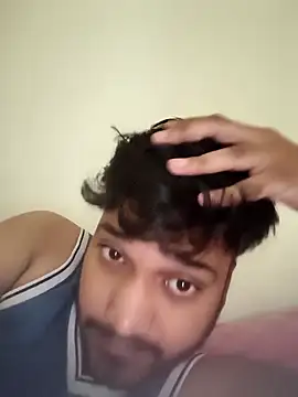 Snapshot of Himanshu111007 chatting on 09/23/25, 07:00 Himanshu111007 online show from 09/23/25, 07:00