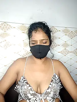Snapshot of SonY-CaM2 chatting on 05/11/26, 07:11 SonY-CaM2 online show from 05/11/26, 07:11