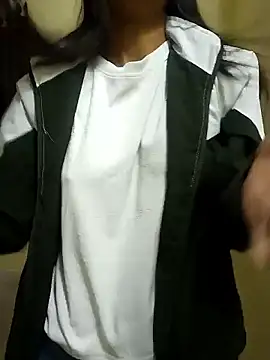 Snapshot of Raj-kumari chatting on 12/19/25, 04:47 Raj-kumari online show from 12/19/25, 04:47