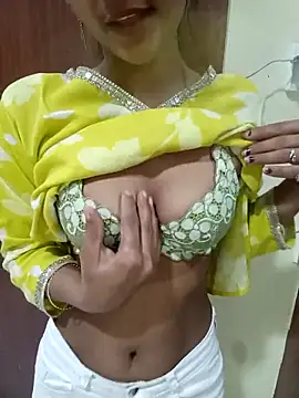 Snapshot of Raj-kumari chatting on 02/15/26, 02:58 Raj-kumari online show from 02/15/26, 02:58