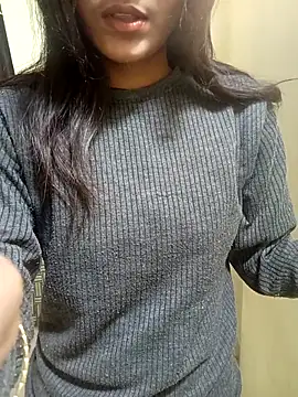 Snapshot of Raj-kumari chatting on 02/17/26, 06:14 Raj-kumari online show from 02/17/26, 06:14