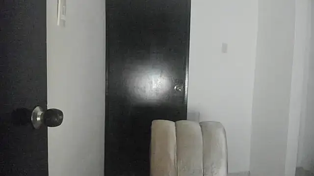 Snapshot of ThiagoLugo chatting on 06/25/26, 05:07 ThiagoLugo online show from 06/25/26, 05:07