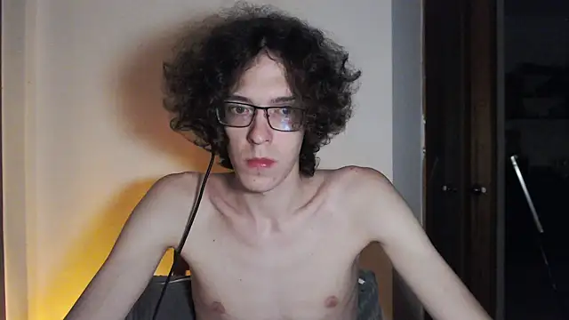 LovesomeCookie online show from 04/30/26, 05:52