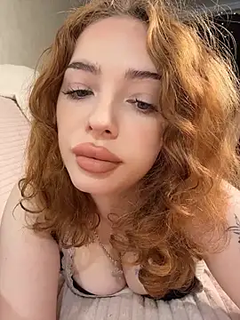 Snapshot of Hannah_xBaby chatting on 05/19/26, 12:55 Hannah xBaby online show from 05/19/26, 12:55