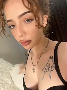 Snapshot of Hannah_xBaby chatting on 06/06/26, 11:48 Hannah xBaby online show from 06/06/26, 11:48