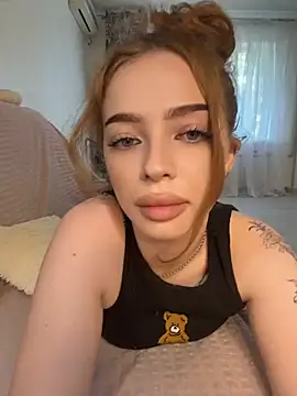 Snapshot of Hannah_xBaby chatting on 07/08/26, 08:08 Hannah xBaby online show from 07/08/26, 08:08