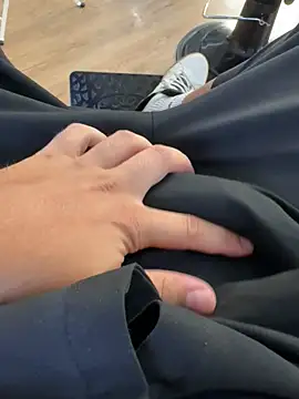 Mrdim26 online show from 10/08/25, 07:17