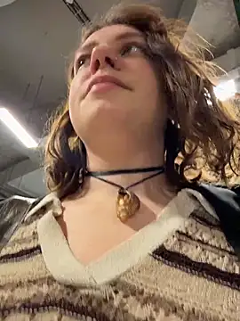 lucy-joy online show from 11/26/25, 11:33