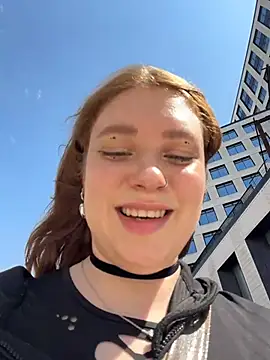 Snapshot of lucy-joy chatting on 07/28/26, 10:21 lucy-joy online show from 07/28/26, 10:21