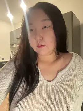 Snapshot of tammy_gun chatting on 11/21/25, 03:33 tammy gun online show from 11/21/25, 03:33