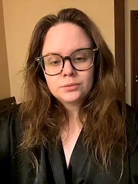 Snapshot of MariaMirabella chatting on 11/23/25, 12:05 MariaMirabella online show from 11/23/25, 12:05