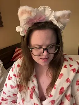 Snapshot of MariaMirabella chatting on 02/20/26, 10:43 MariaMirabella online show from 02/20/26, 10:43