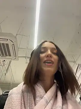 DollyTall online show from 01/13/26, 09:25