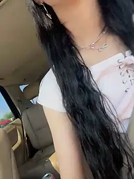 DollyTall online show from 06/18/26, 05:19