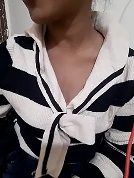 Snapshot of AnkitaDevi chatting on 01/14/26, 11:27 AnkitaDevi online show from 01/14/26, 11:27