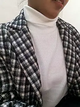 Snapshot of AnkitaDevi chatting on 01/15/26, 04:39 AnkitaDevi online show from 01/15/26, 04:39