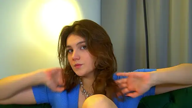 KarenClarks online show from 10/22/25, 06:18