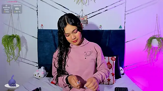 Camilla Miller01 online show from 12/04/25, 12:47