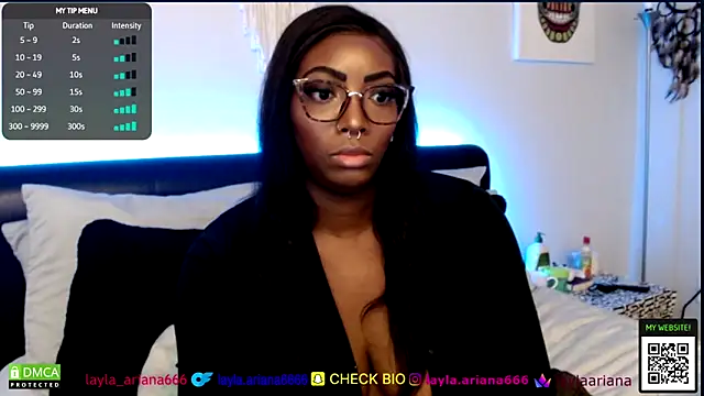 Snapshot of LaylaAriana chatting on 11/07/25, 03:50 LaylaAriana online show from 11/07/25, 03:50